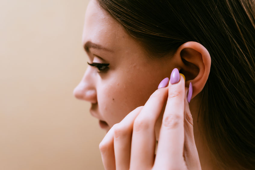 Noise-induced Hearing Loss (NIHL): Symptoms & Treatment