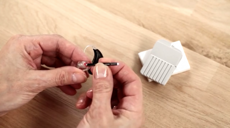 How to clean wax out of hearing aids